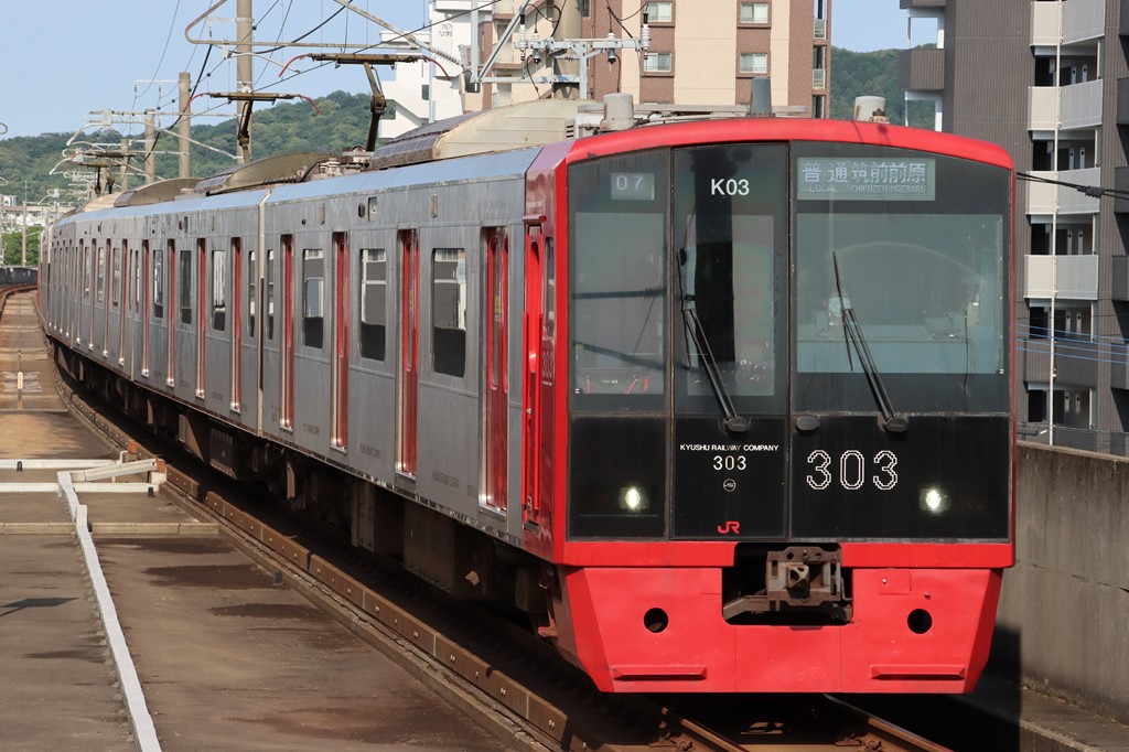 唐津車両センター カラK03編成