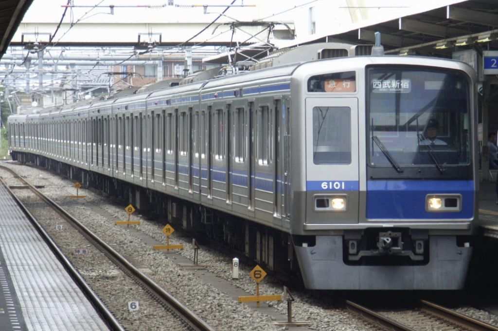 新宿線車両所 6101F