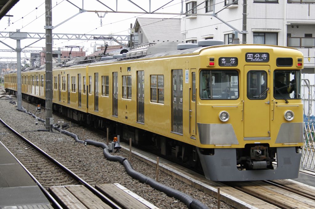 新宿線車両所 2401F