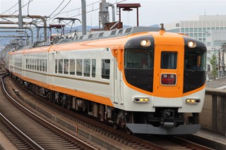 12400系