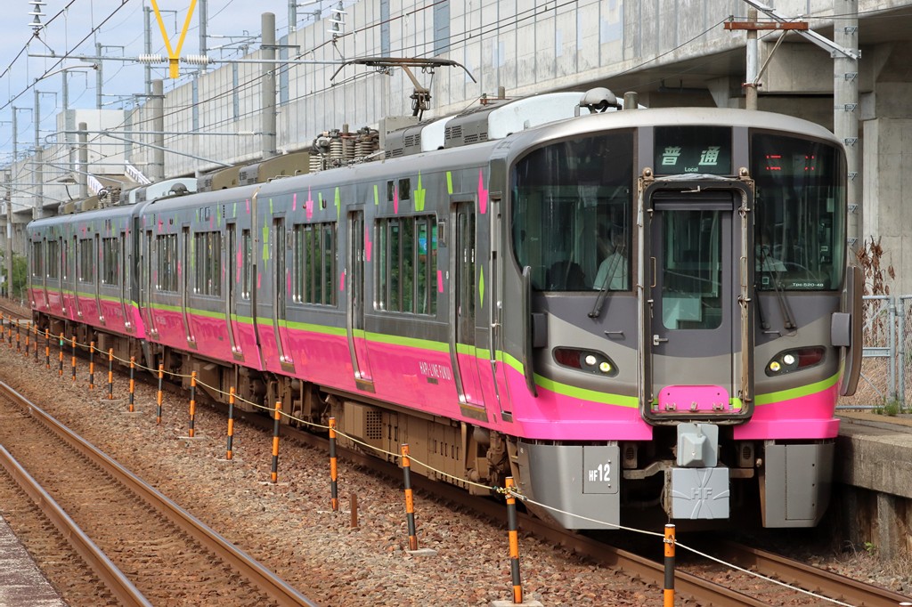 あいの風とやま鉄道