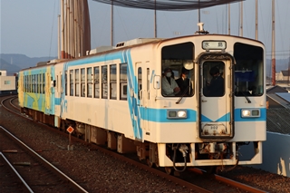 MRT300形